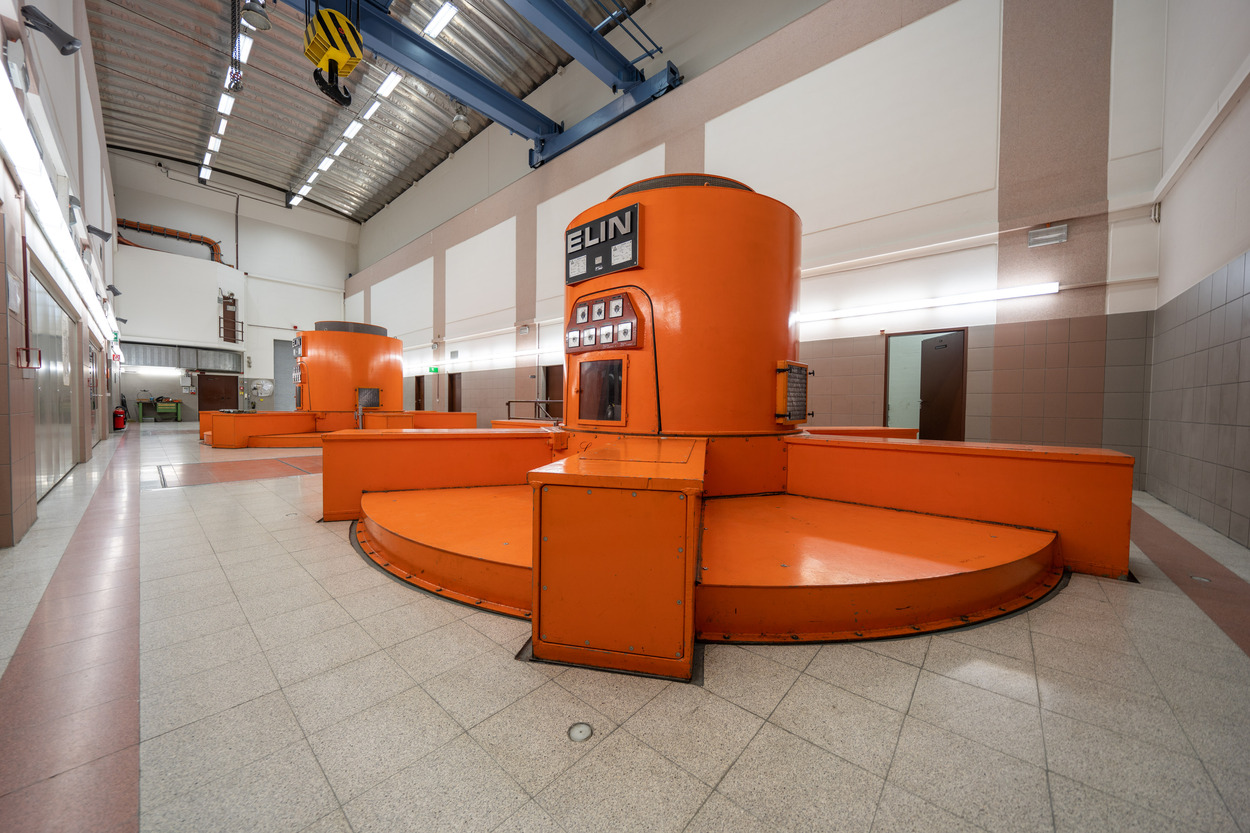 ÖBB und Partner feiern 40 Jahre grünen Bahnstrom aus Fulpmes im Stubaital