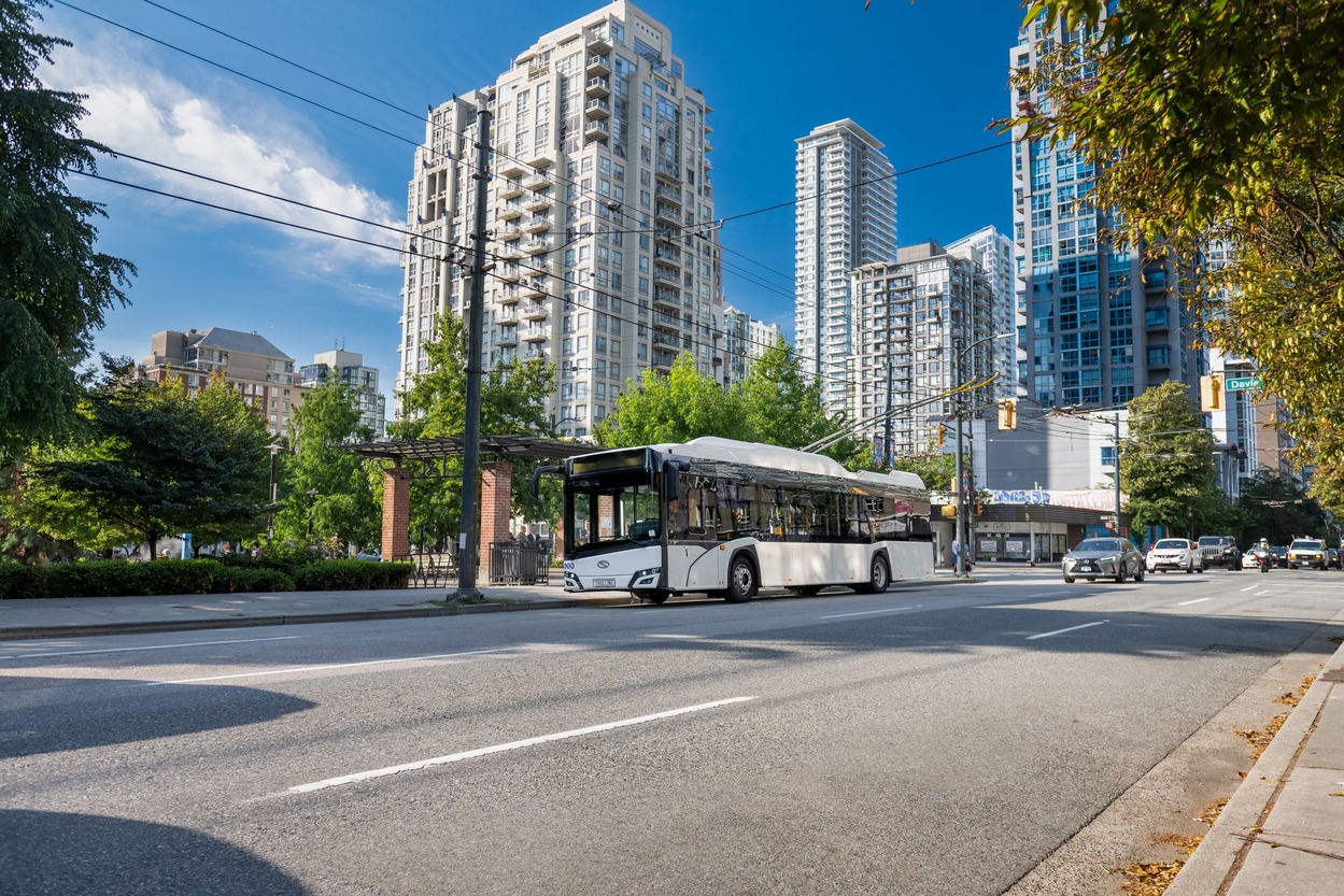 Solaris signs its first Canadian contract for trolleybus deliveries